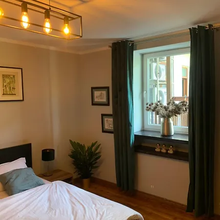 Apartament Singer 1